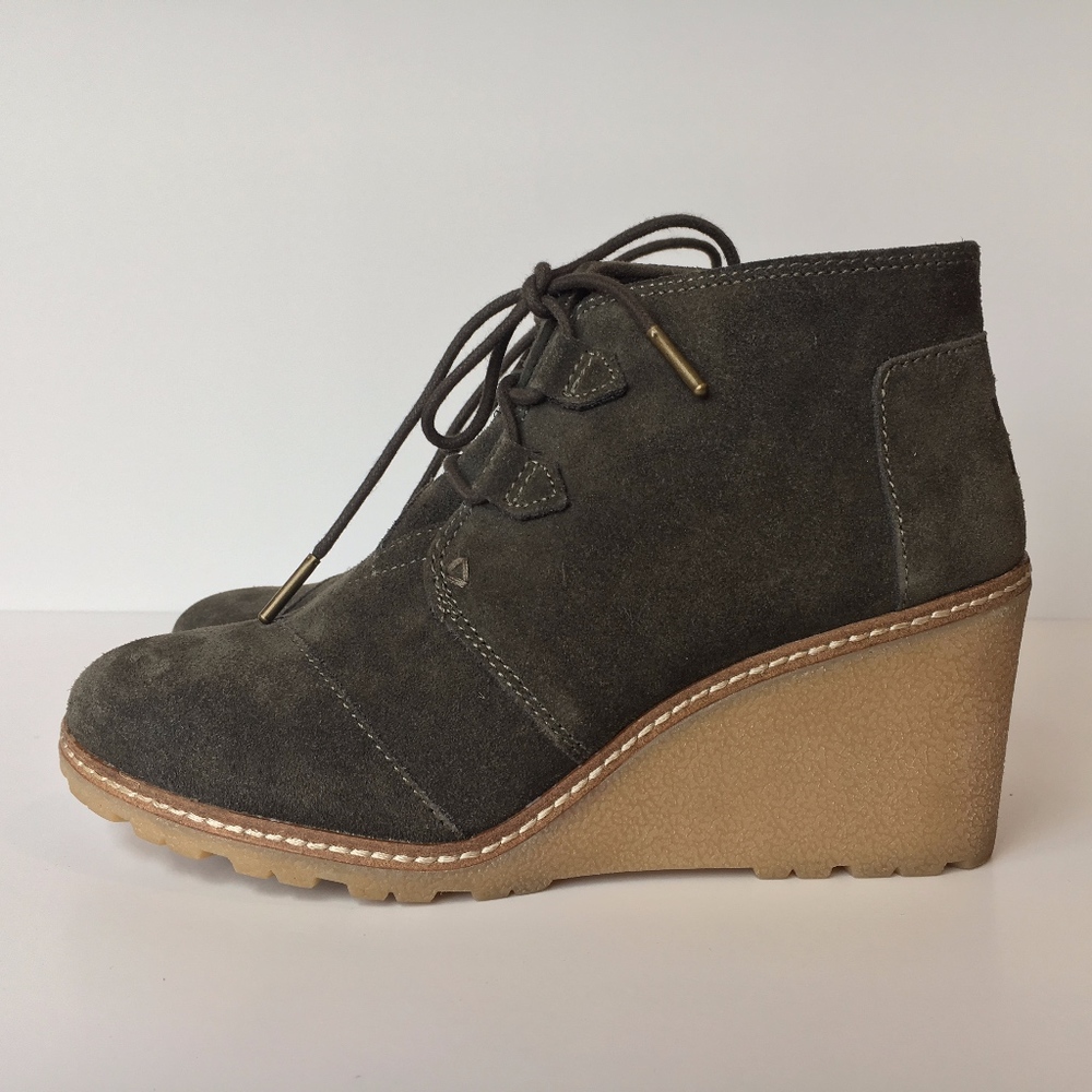 Toms Olive Green Lace Up Wedge Booties